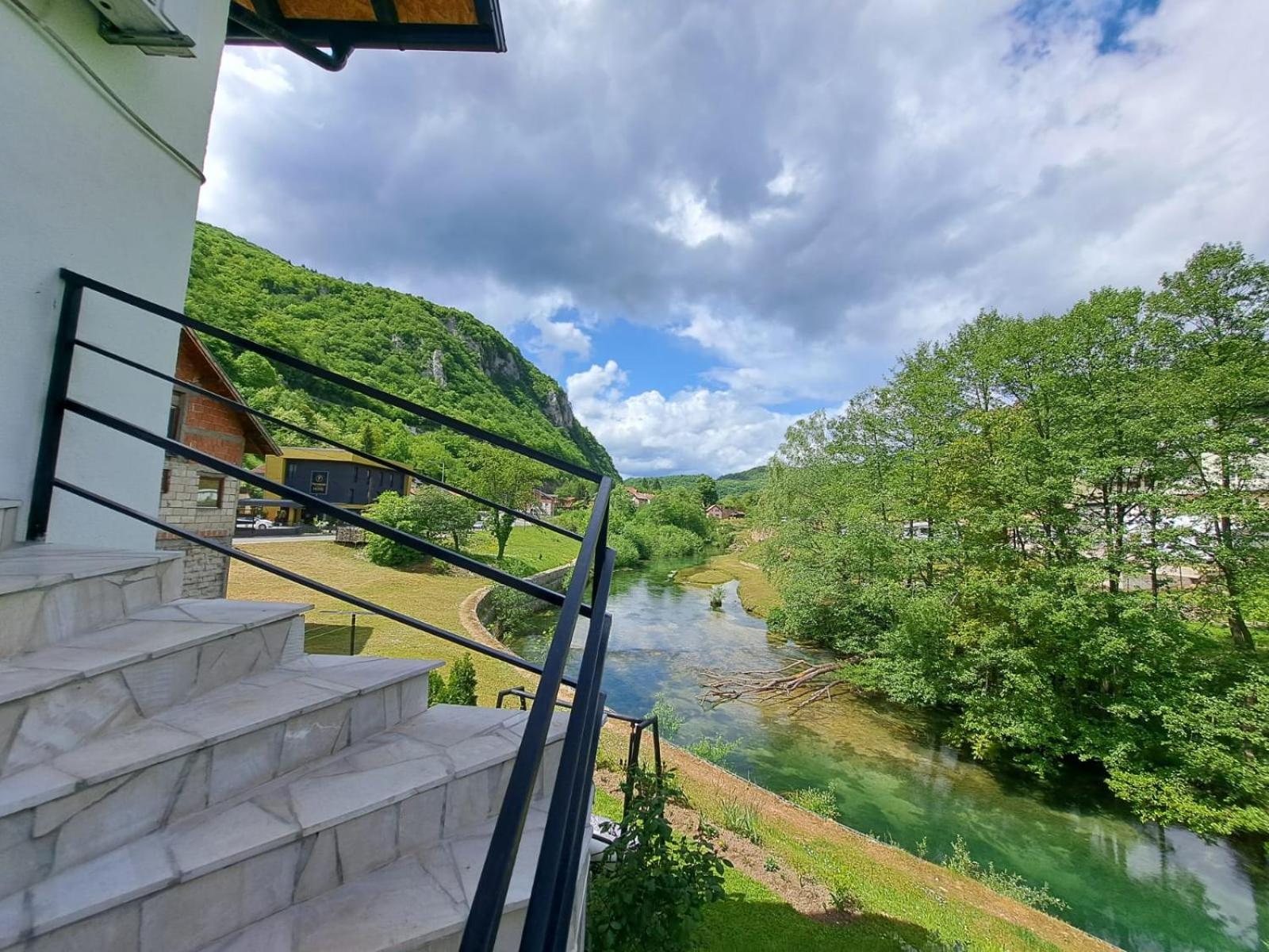 Sobe Zizi Bed & Breakfast Jajce Dış mekan fotoğraf