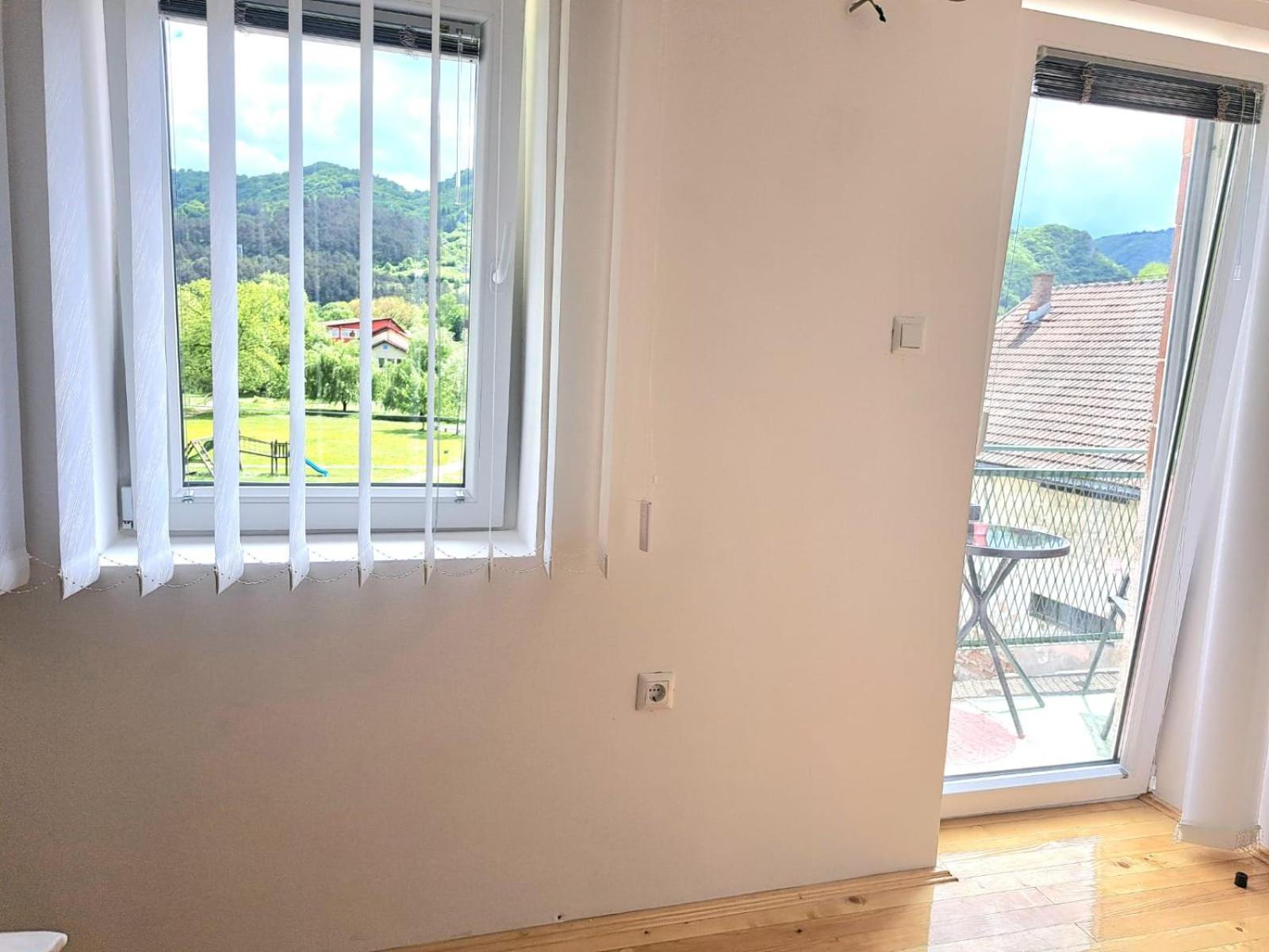 Sobe Zizi Bed & Breakfast Jajce Dış mekan fotoğraf