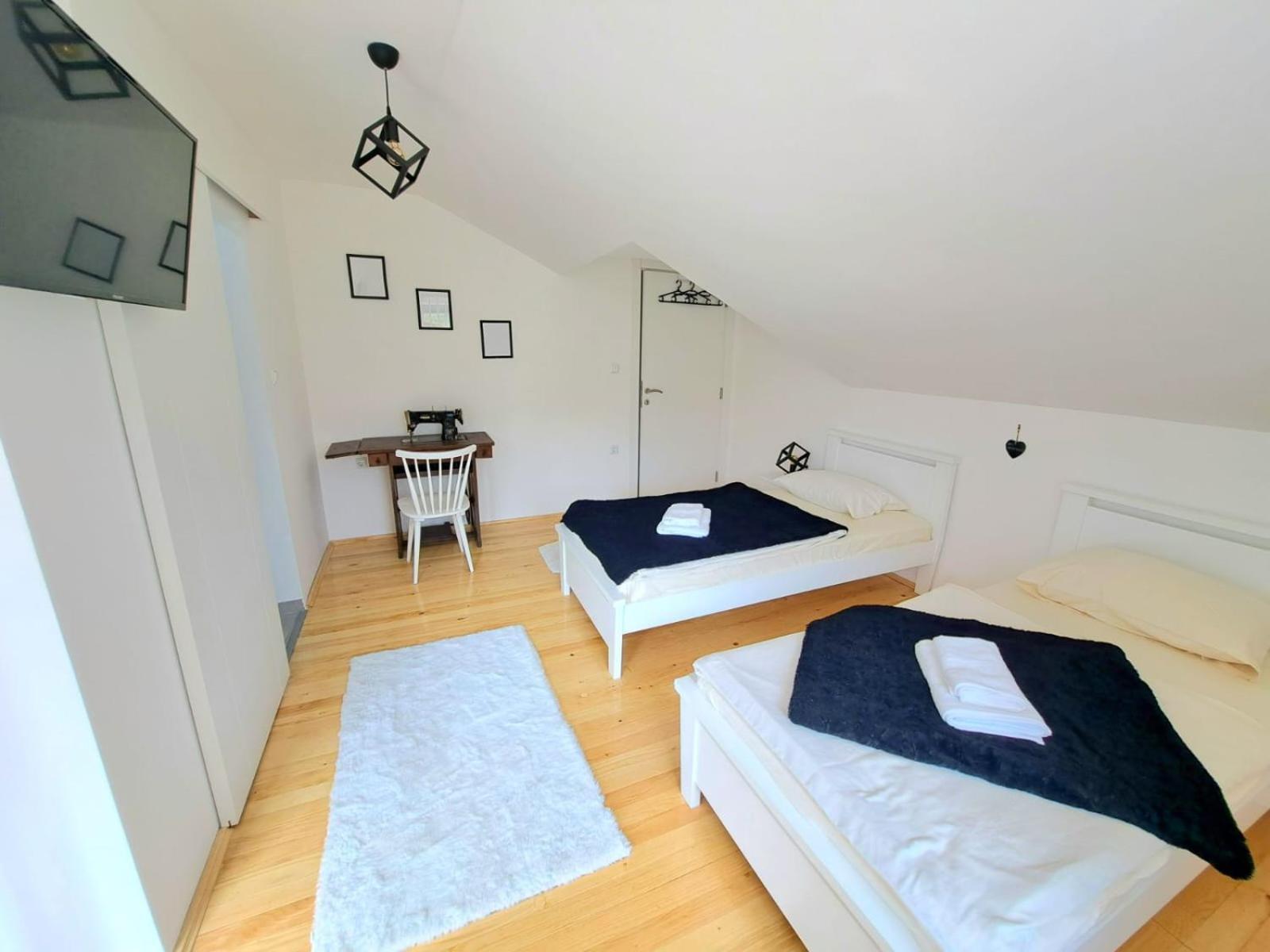Sobe Zizi Bed & Breakfast Jajce Dış mekan fotoğraf